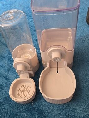 Clear Plastic Dual Pet Water and Food Dispensers - White Base